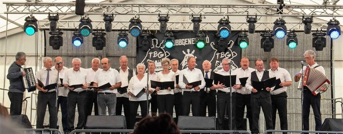 Tóth Tibor Alsó-Szigetközi Nótakör műsora